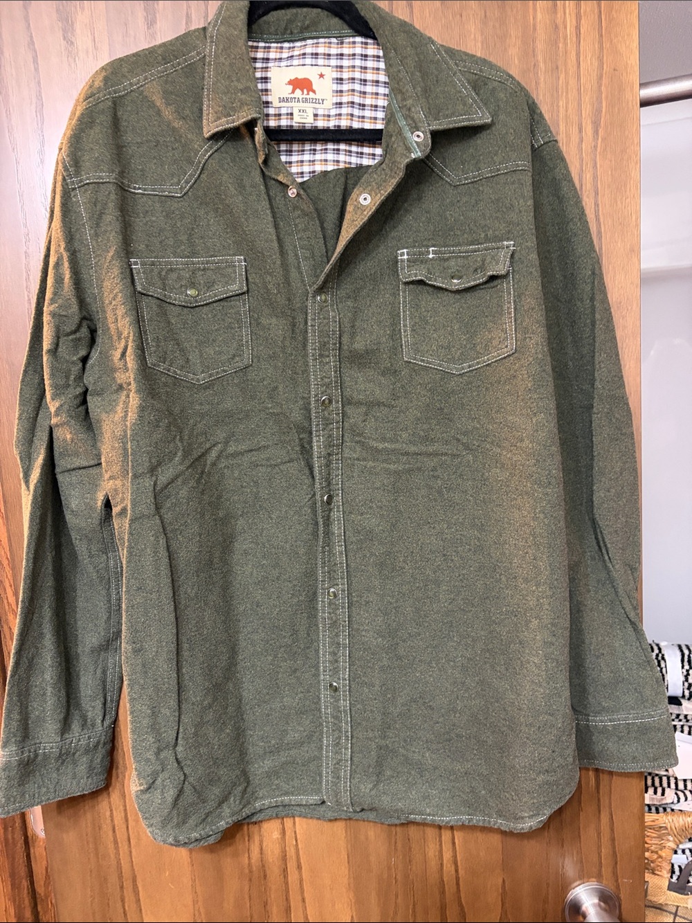 Dakota Grizzly Men's Olive Green Button Up